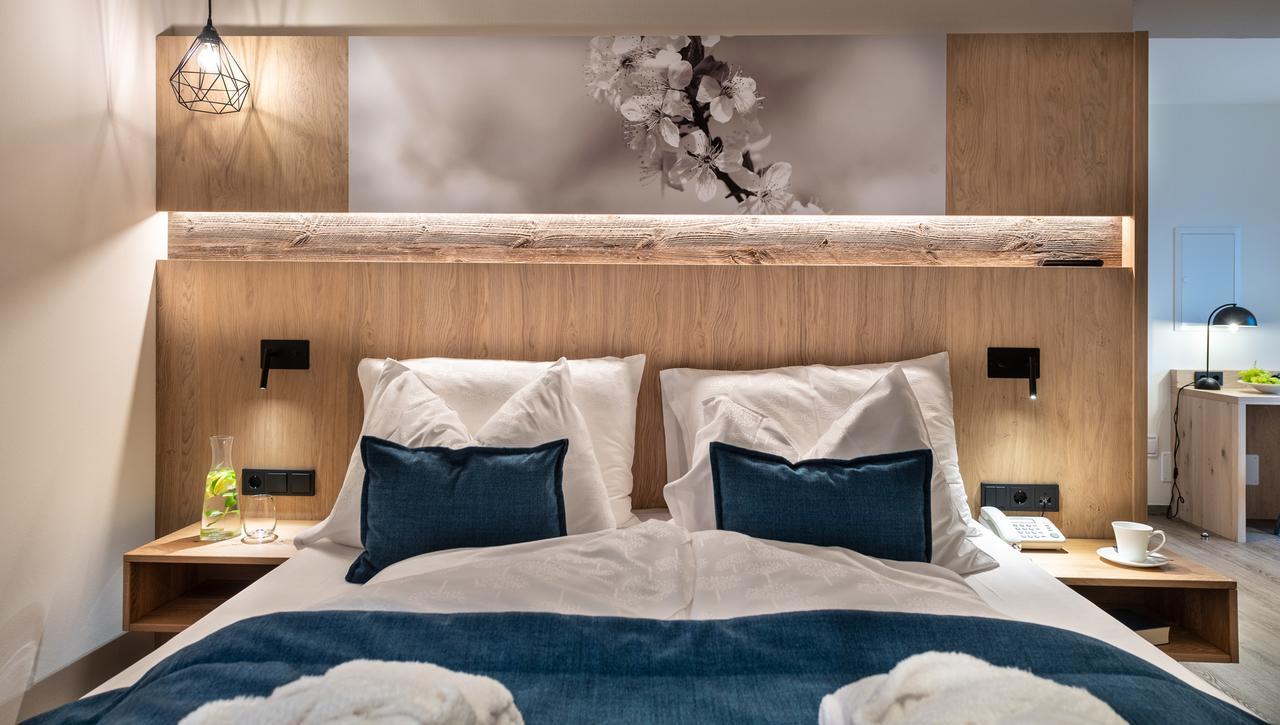 Hotel Christof 아피아노 술라 스트라다 델 비노 외부 사진